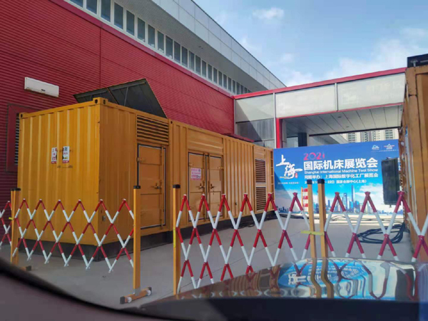 富顺出租发电机-柴油发电机和汽油发电机哪个更好一些？