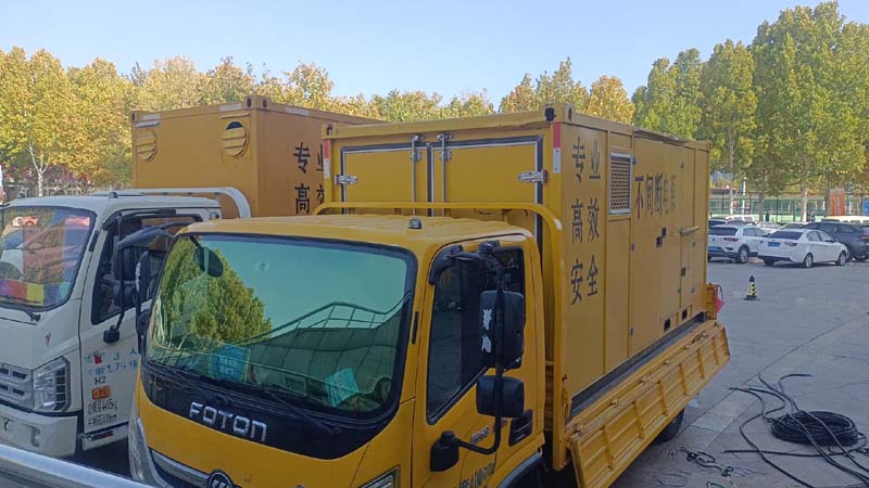 富顺柴油发电机组和UPS电源如何配合工作？